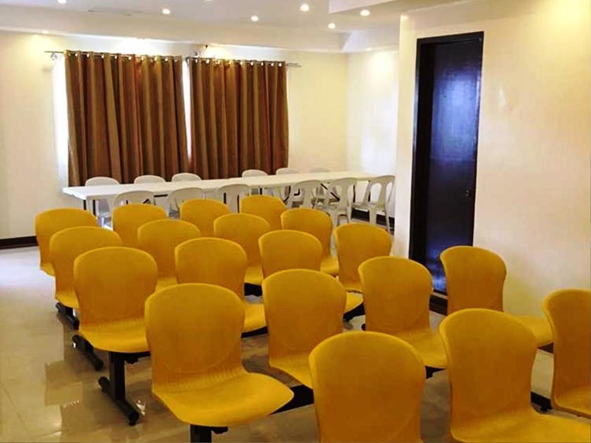Rainbowland Hotel Olongapo Exterior foto